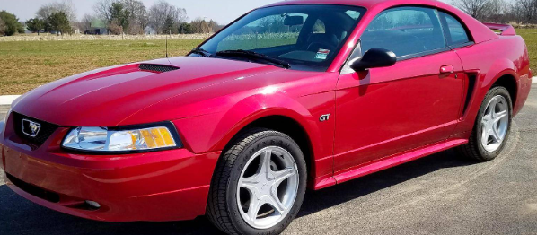 2000 Ford Mustang Coupe